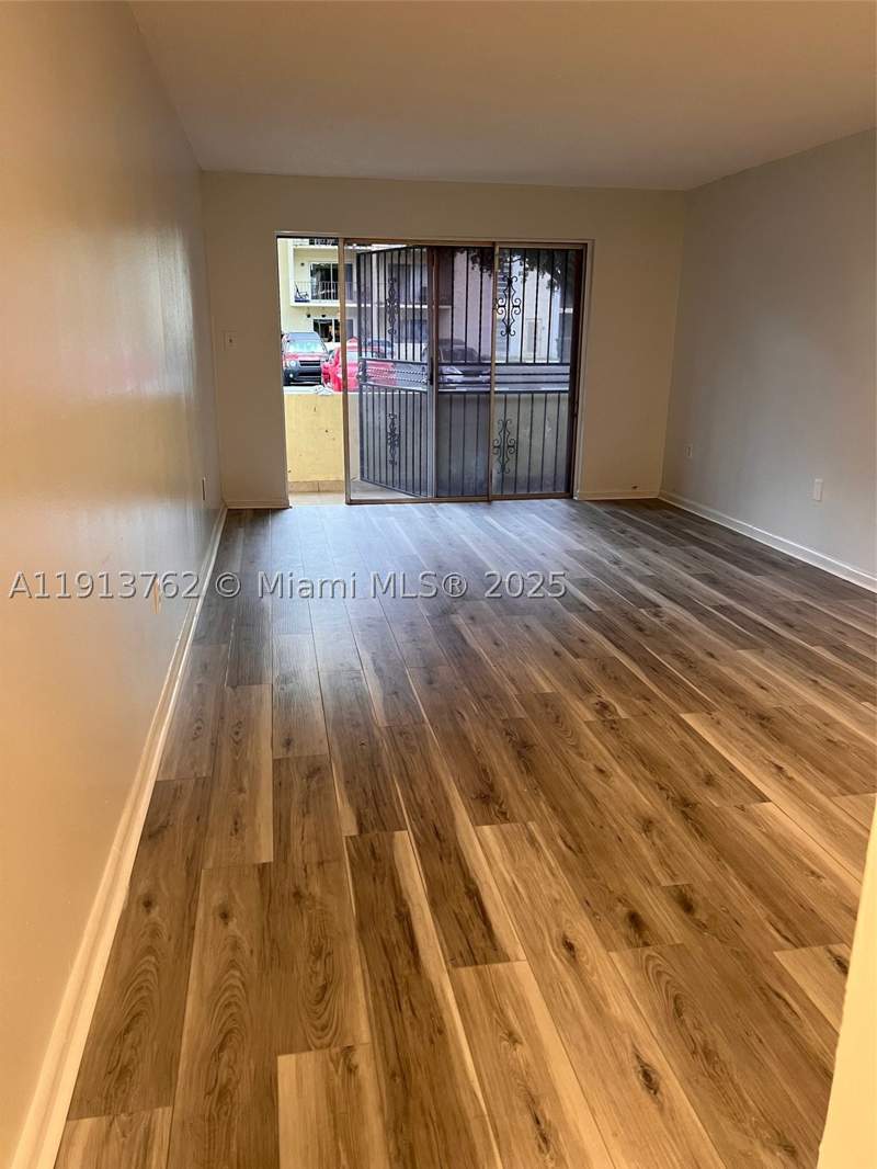 1 bedroom Condominium at 12035 NE 2nd Ave A111, Capri Gardens Condo, North Miami — photo 4