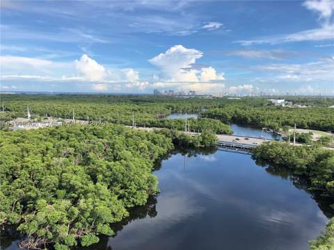 16385 Biscayne Blvd 3003, North Miami Beach FL - photo 9 of 9