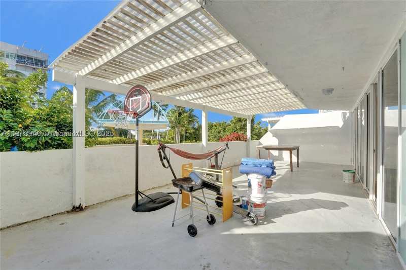 2 bedroom Condominium at 7601 E Treasure Dr 406, The Grandview Palace Cond, North Bay Village — photo 1