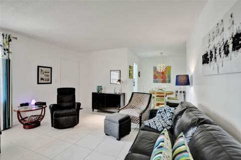 17001 NE 13th Avenue 104, Miami FL - photo 13 of 41
