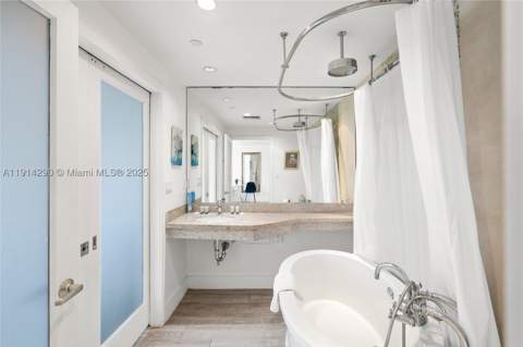1060 Ocean Dr D307, Miami Beach FL - photo 8 of 41