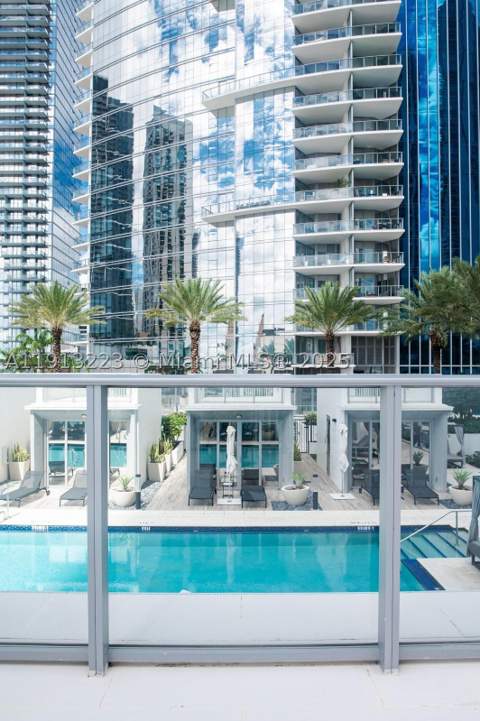 851 NE 1st Ave 1811, Miami FL - photo 24 of 59