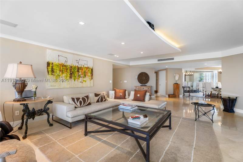 4 bedroom Condominium at 2600 Island Blvd 1605, 2600 Isl Blvd Williams Is, Aventura — photo 3