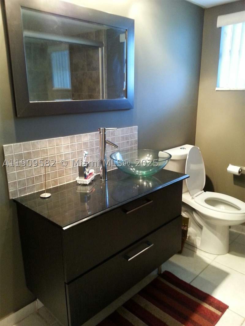 1 bedroom Condominium at 1770 NE 191st St 206-1, Jade Winds Group -, Miami — photo 5