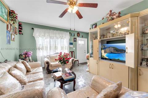 427 NW 84th Ter 427, Miami FL - photo 10 of 42