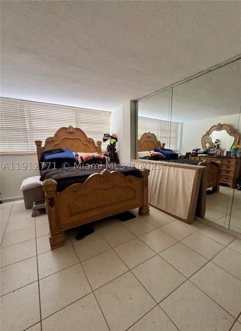 16518 NE 26th Ave 304, North Miami Beach FL - photo 8 of 31