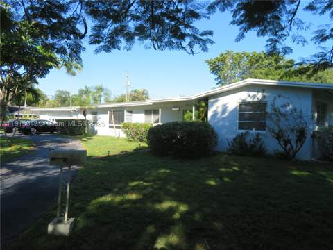 7955 SW 131st St, Pinecrest FL - photo 9 of 16