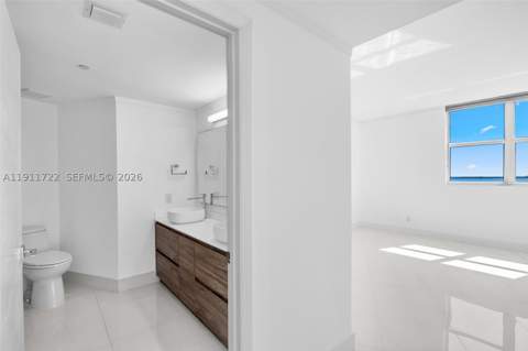 2475 Brickell Ave 1907, Miami FL - photo 23 of 79