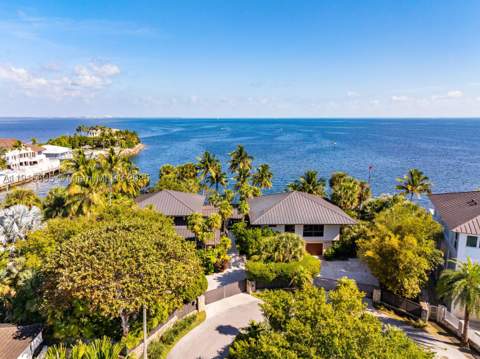 820 San Pedro Ave, Coral Gables FL - photo 7 of 69