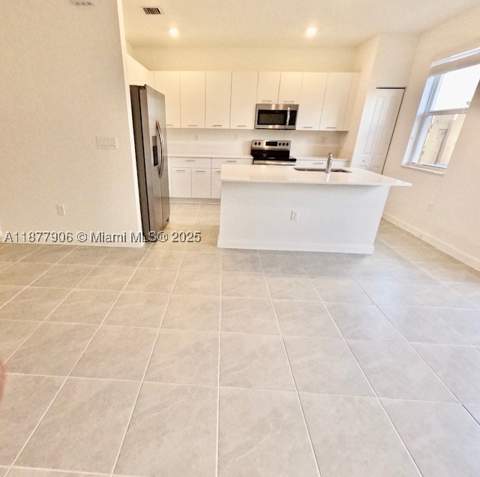 12517 NW 23rd Pl, Miami FL - photo 11 of 32