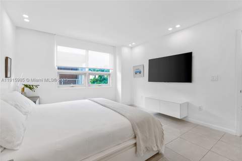 3250 NE 1st Ave 605, Miami FL - photo 18 of 62
