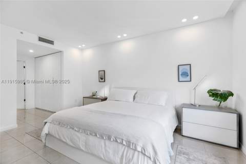 3250 NE 1st Ave 605, Miami FL - photo 19 of 62