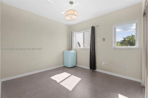 1853 Jefferson Ave 6, Miami Beach FL - photo 14 of 18
