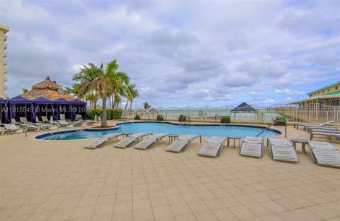 16699 Collins Ave 1105, Sunny Isles Beach FL - photo 20 of 28