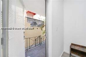 820 15th St 104, Miami Beach FL - photo 10 of 13