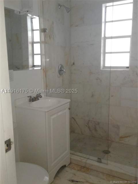 1526 Pennsylvania Ave 19, Miami Beach FL - photo 16 of 17