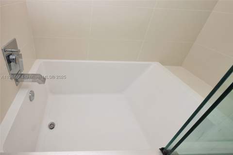 45 SW 9th St 1504, Miami FL - photo 23 of 33
