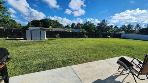 295 NE 150th St, Miami FL - photo 7 of 38