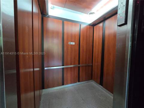 6940 Miami Gardens Dr 1-319, Hialeah FL - photo 24 of 37