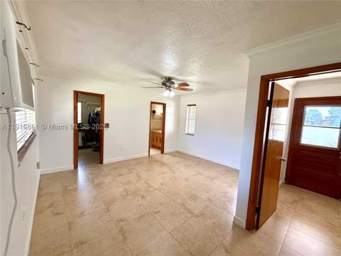 174 E 41st St, Hialeah FL - photo 18 of 46