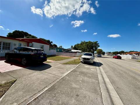 174 E 41st St, Hialeah FL - photo 6 of 46