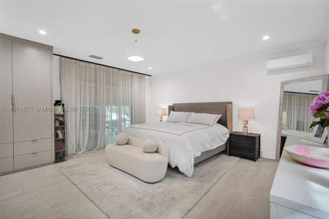 145 Bal Bay Dr, Bal Harbour FL - photo 12 of 25