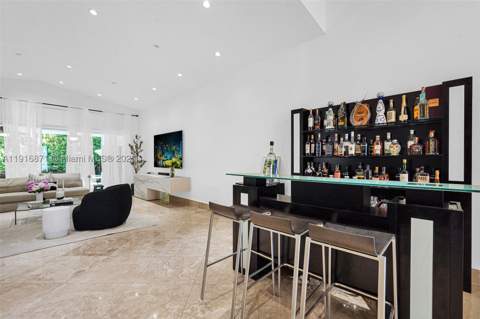 145 Bal Bay Dr, Bal Harbour FL - photo 20 of 25