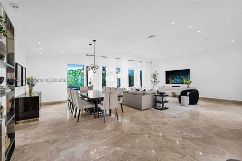 145 Bal Bay Dr, Bal Harbour FL - photo 21 of 25