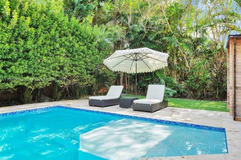 145 Bal Bay Dr, Bal Harbour FL - photo 23 of 25