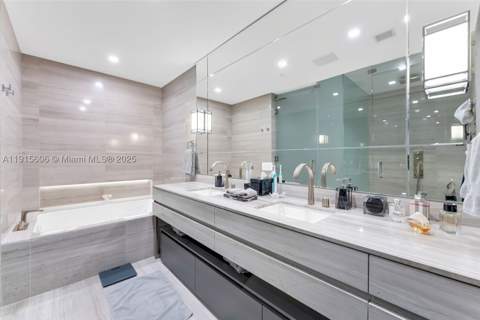 18975 Collins Ave 1002, Sunny Isles Beach FL - photo 15 of 37
