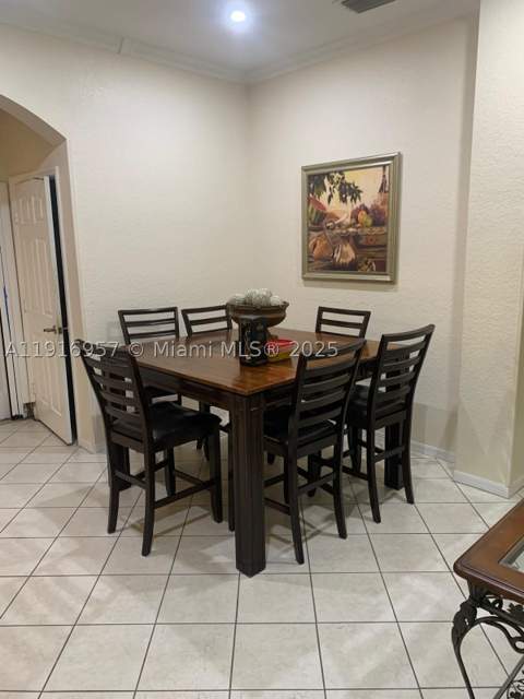 462 SE 23rd Dr, Homestead FL - photo 11 of 13