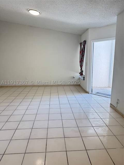 8419 SW 209th St, Cutler Bay FL - photo 18 of 30