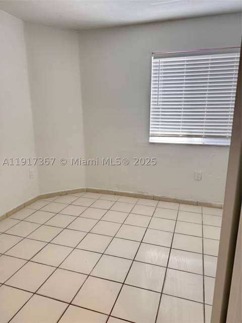 8419 SW 209th St, Cutler Bay FL - photo 20 of 30