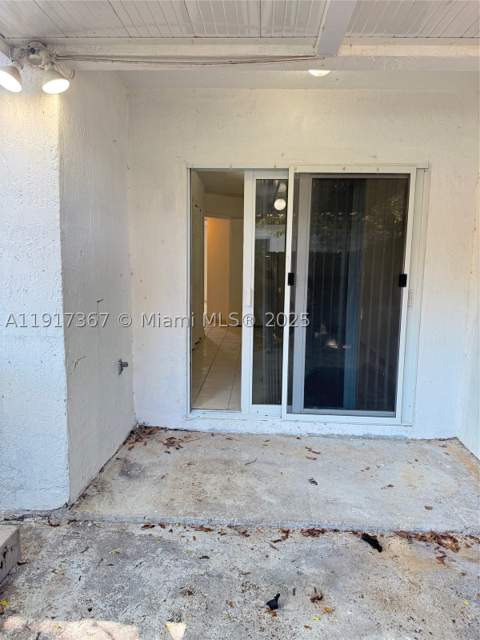 8419 SW 209th St, Cutler Bay FL - photo 23 of 30