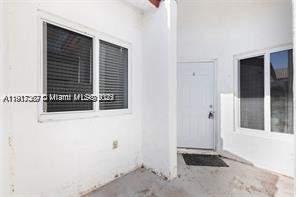 8419 SW 209th St, Cutler Bay FL - photo 6 of 30