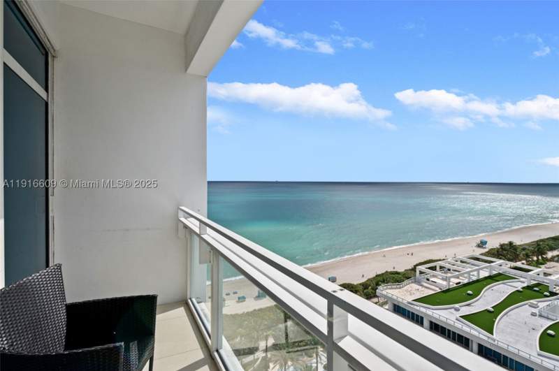 2 bedroom Condominium at 6801 Collins Ave Ph06, Central Carillon Beach Co, Miami Beach — photo 2