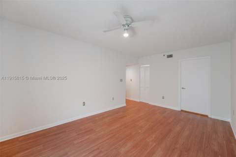 5900 Collins Ave 506, Miami Beach FL - photo 11 of 35