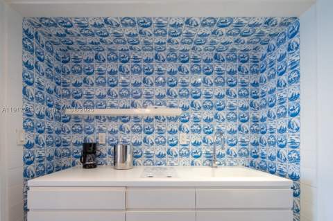 1100 West Ave 1515, Miami Beach FL - photo 20 of 26