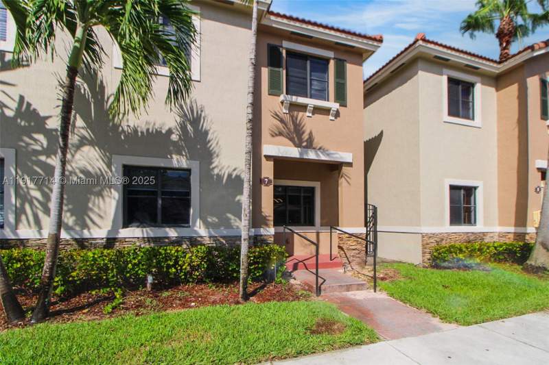 3 bedroom Townhouse at 22511 SW 88th Pl 7-24, The Courts At Bayshore I, Cutler Bay — photo 3