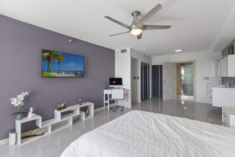20515 E Country Club Drive 345, Aventura FL - photo 21 of 39
