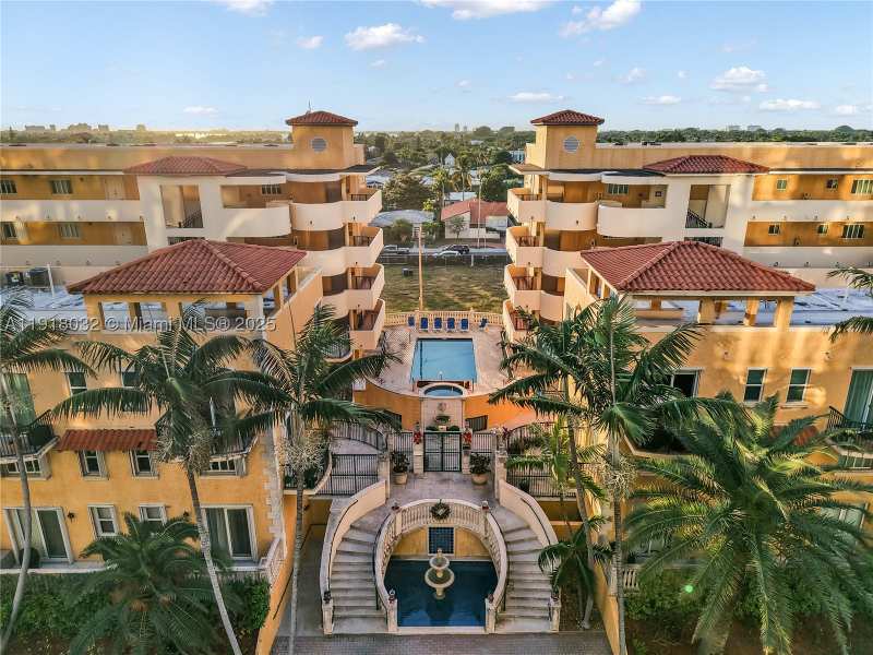 1 bedroom Condominium at 8888 Collins Ave 103, Surfside Palms Condo, Surfside — photo 1