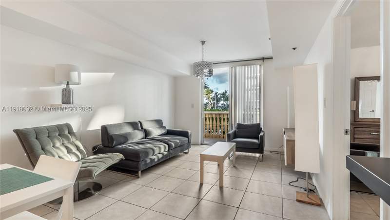 1 bedroom Condominium at 8888 Collins Ave 103, Surfside Palms Condo, Surfside — photo 5