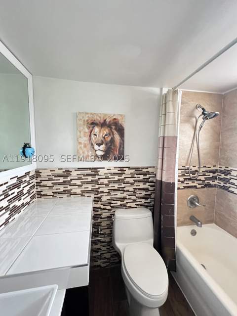 7904 West Dr 111, North Bay Village FL - photo 6 of 7
