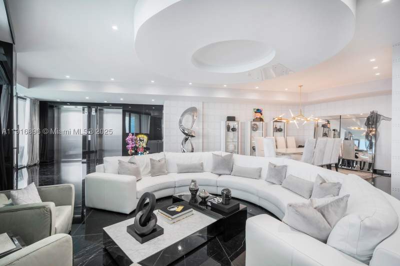 4 bedroom Condominium at 18555 Collins Ave 3505, 18555 Collins Avenue Cond, Sunny Isles Beach — photo 4