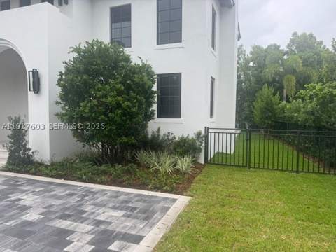 1221 Anastasia Ave, Coral Gables FL - photo 6 of 27
