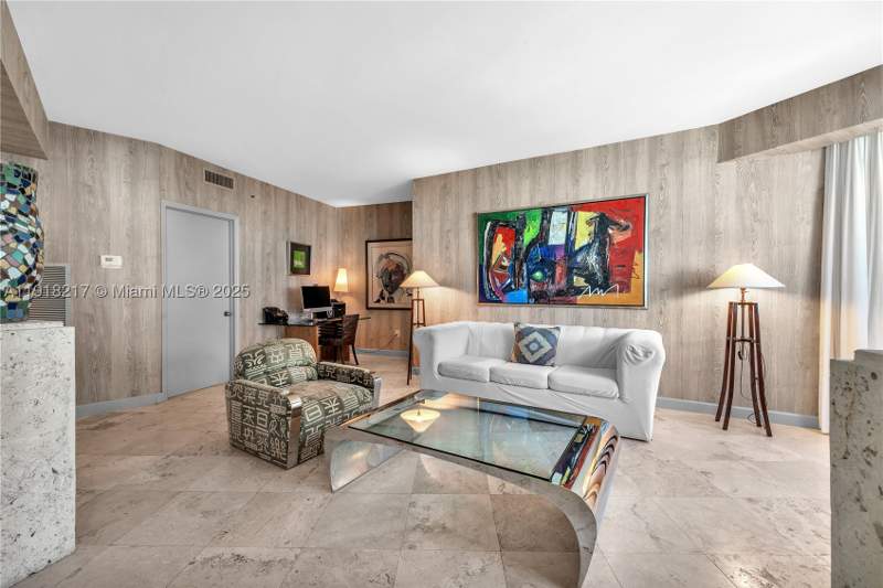 1 bedroom Condominium at 300 S Pointe Dr 906, Portofino Tower Condo, Miami Beach — photo 5