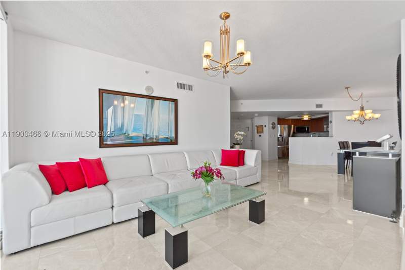 2 bedroom Condominium at 16699 Collins Ave 3604, La Perla Condo, Sunny Isles Beach — photo 3