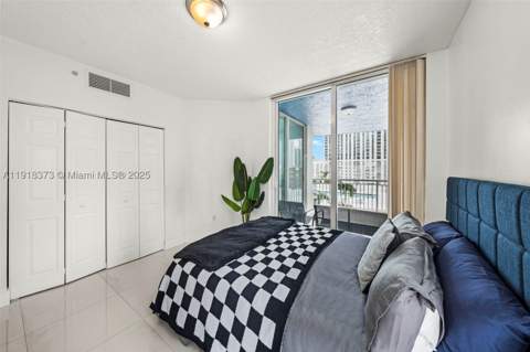 275 NE 18th St 708, Miami FL - photo 10 of 34