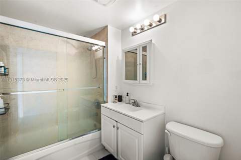 275 NE 18th St 708, Miami FL - photo 17 of 34