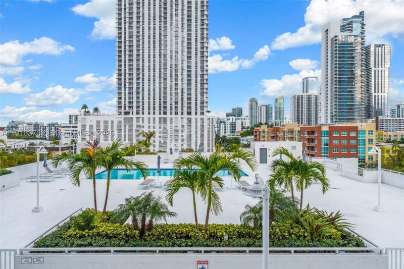 3 bedroom Condominium at 275 NE 18th St 708, 1800 Biscayne Plaza Condo, Miami — photo 3